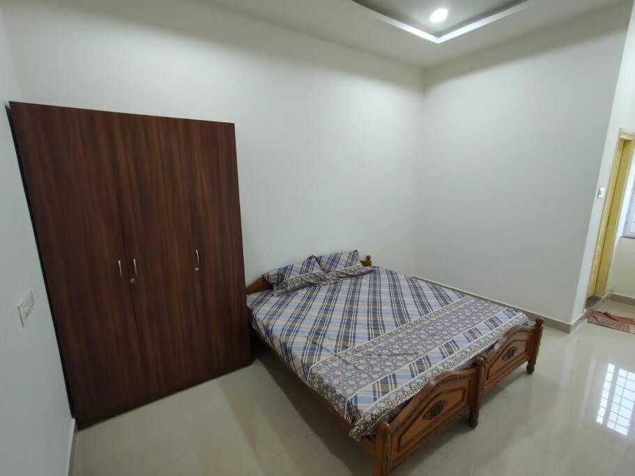 Leo'S Den 9 Guests Ac 3Bhk 9 Mins To Rgia Βίλα Shamshabad Εξωτερικό φωτογραφία