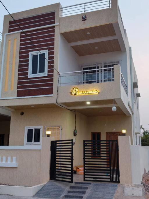 Leo'S Den 9 Guests Ac 3Bhk 9 Mins To Rgia Βίλα Shamshabad Εξωτερικό φωτογραφία