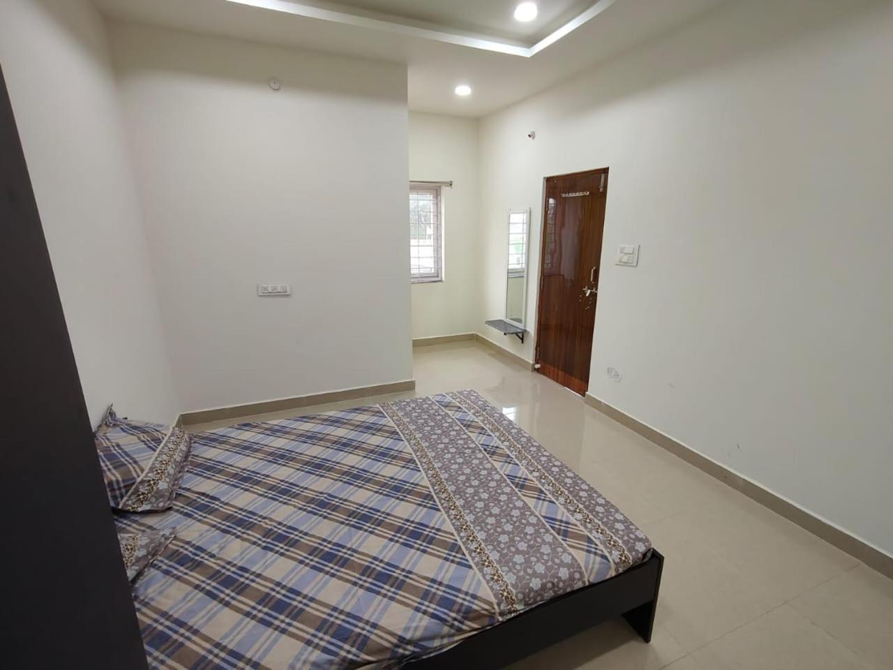 Leo'S Den 9 Guests Ac 3Bhk 9 Mins To Rgia Βίλα Shamshabad Εξωτερικό φωτογραφία