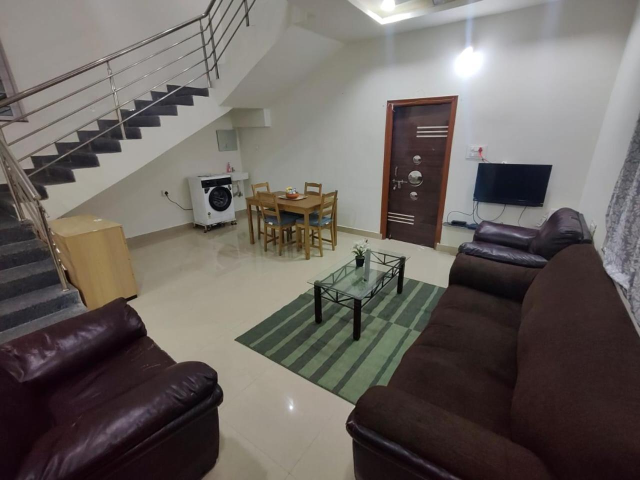 Leo'S Den 9 Guests Ac 3Bhk 9 Mins To Rgia Βίλα Shamshabad Εξωτερικό φωτογραφία